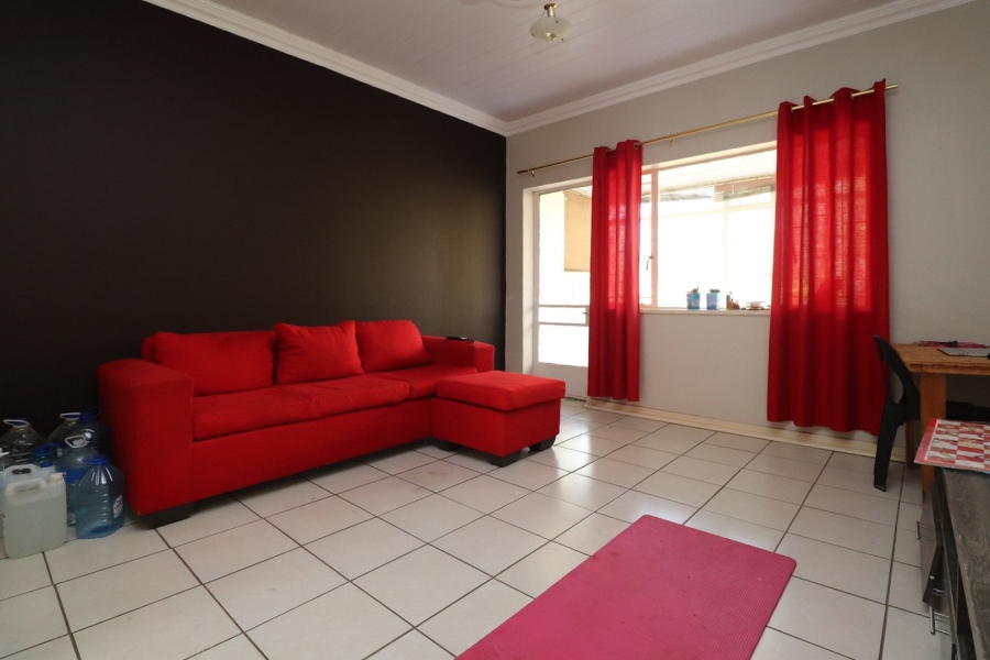 2 Bedroom Property for Sale in Wilkoppies North West